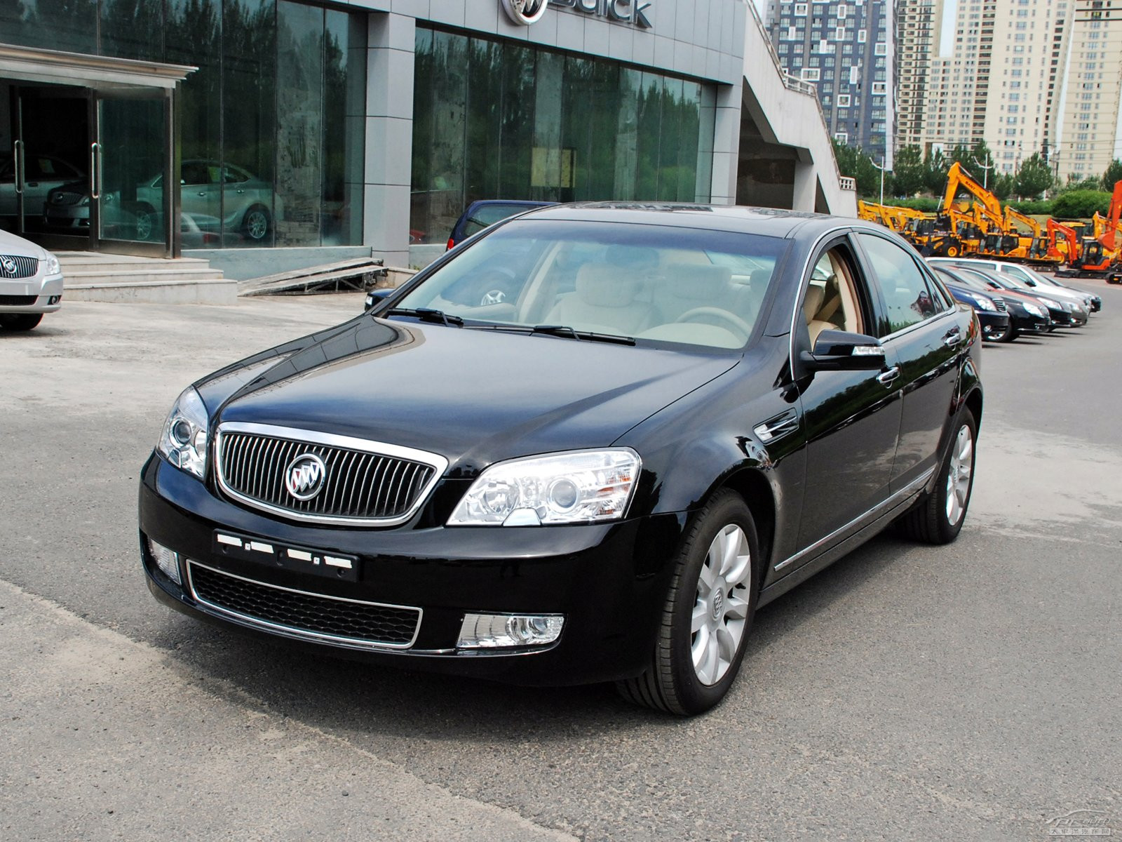 2010款林荫大道车身外观高清图片 共68张,第3张 上海通用别克汽车高清图片