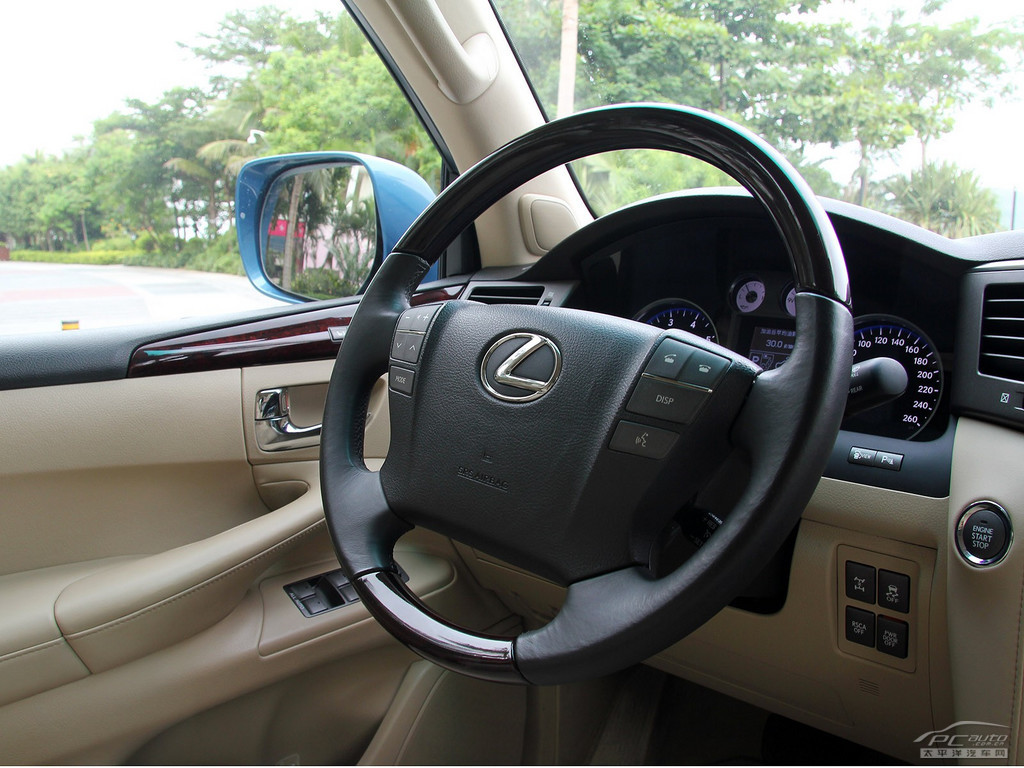 雷克萨斯lexus lx570高清图片