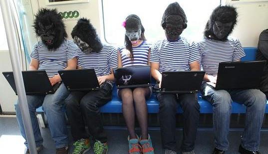 夏日屌丝也疯狂 超内涵爆笑囧图图片_囧图趣照