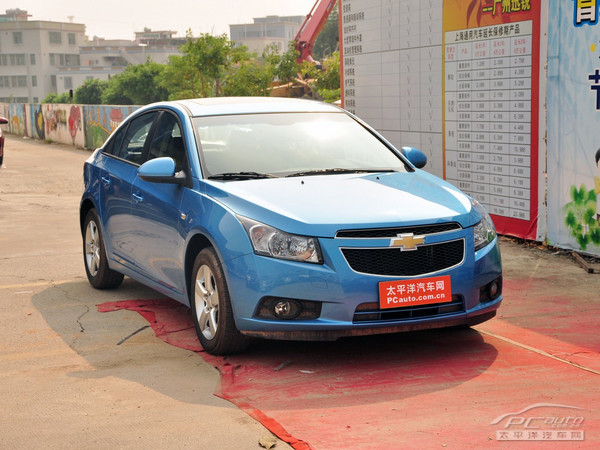 分别是雪佛兰科鲁兹,丰田卡罗拉,现代悦动和福特福克斯,它们谁更适合