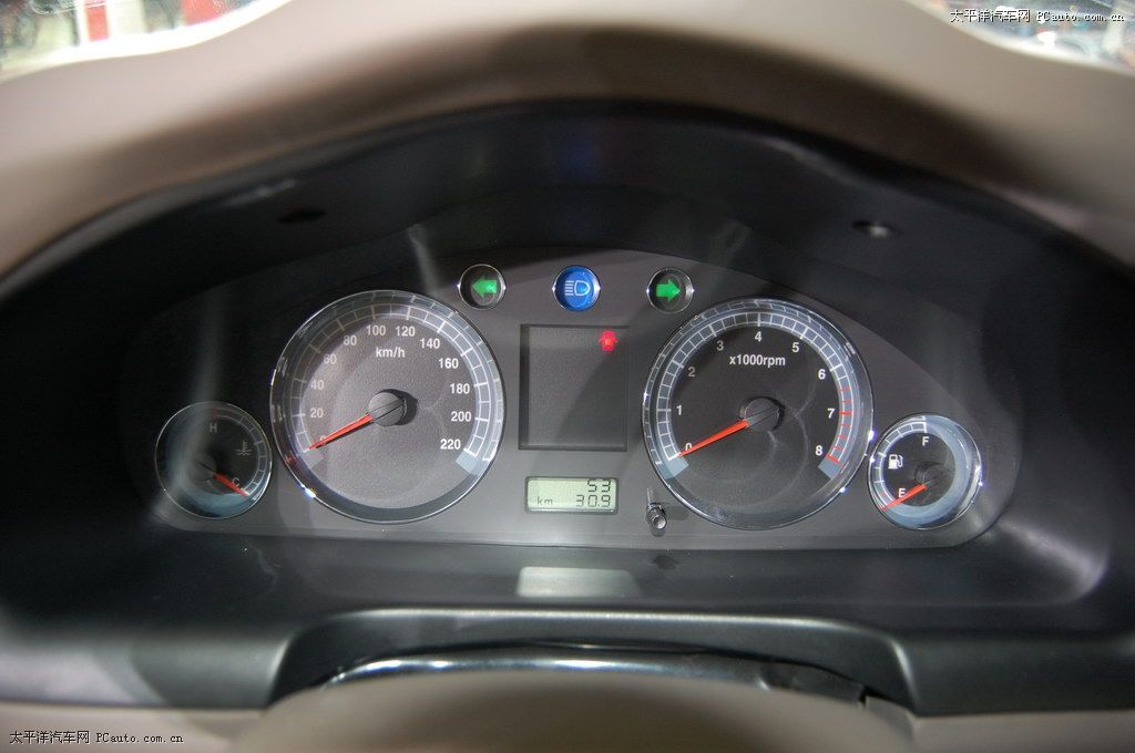 瑞鷹車展高清大圖